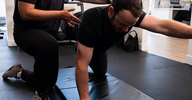 Ergonomic Tips for Desk Workers: Improve Posture and Reduce Pain